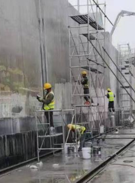 岳阳球场翻新地面是一个涉及